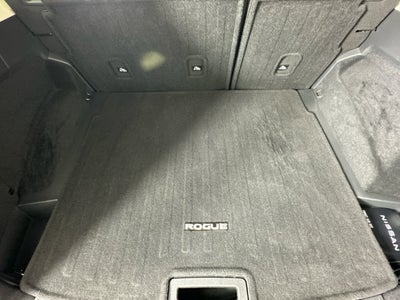 2023 Nissan Rogue SV Midnight Edition & Premium Package