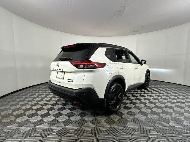 2023 Nissan Rogue SV Midnight Edition & Premium Package