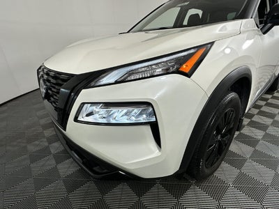 2023 Nissan Rogue SV Midnight Edition & Premium Package