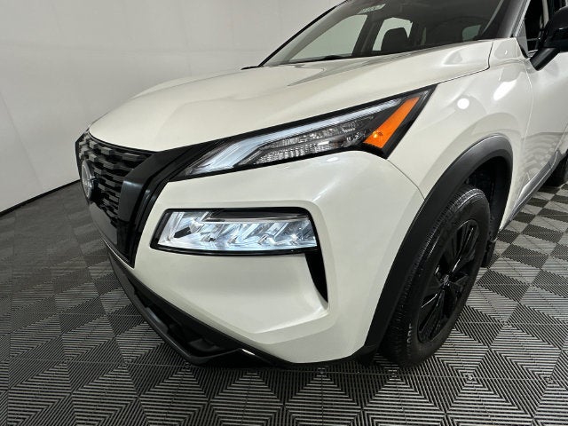 2023 Nissan Rogue SV Midnight Edition & Premium Package