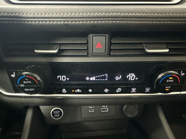 2023 Nissan Rogue SV Midnight Edition & Premium Package
