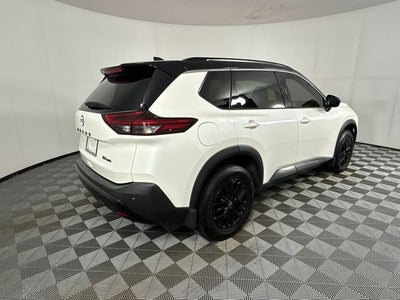 2023 Nissan Rogue SV Midnight Edition & Premium Package