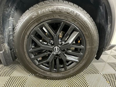2023 Nissan Rogue SV Midnight Edition & Premium Package