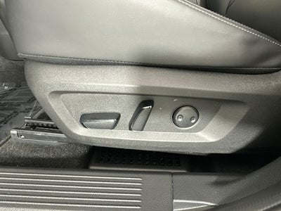 2023 Nissan Rogue SV Midnight Edition & Premium Package