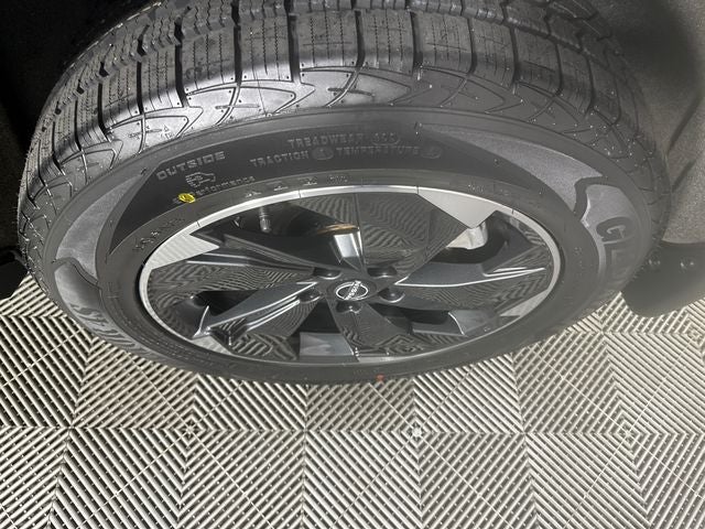 2024 Nissan Rogue SV Premium Package