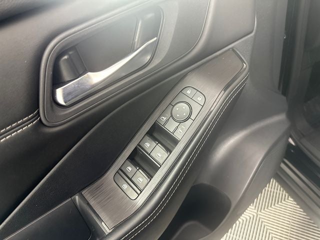 2024 Nissan Rogue SV Premium Package