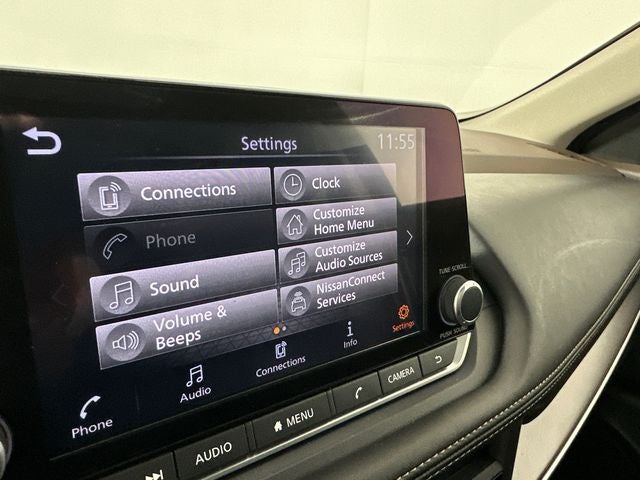 2023 Nissan Rogue SV Midnight Edition & Premium Package