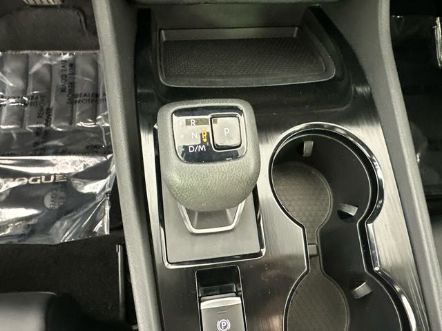 2023 Nissan Rogue SV Midnight Edition & Premium Package