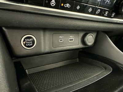 2023 Nissan Rogue SV Midnight Edition & Premium Package