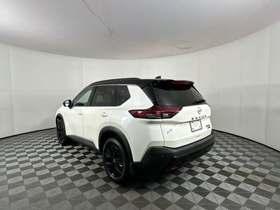 2023 Nissan Rogue SV Midnight Edition & Premium Package