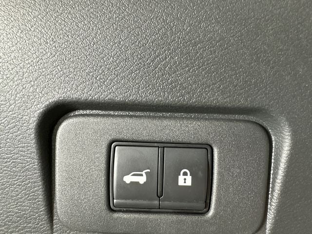 2023 Nissan Rogue SV Midnight Edition & Premium Package