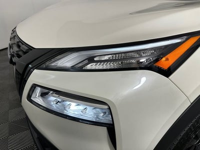 2023 Nissan Rogue SV Midnight Edition & Premium Package