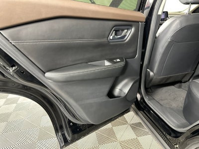 2023 Nissan Rogue SV Premium Package