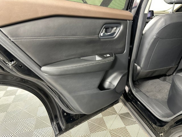 2023 Nissan Rogue SV Premium Package