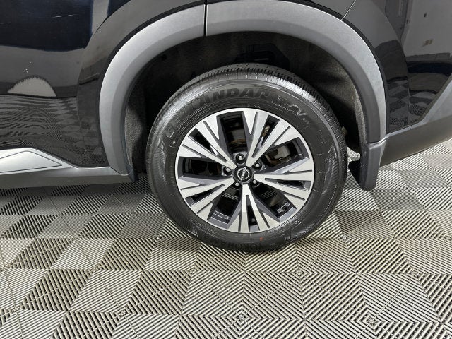 2023 Nissan Rogue SV Premium Package