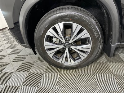 2023 Nissan Rogue SV Premium Package