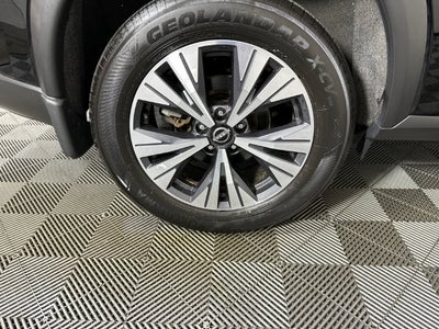 2023 Nissan Rogue SV Premium Package