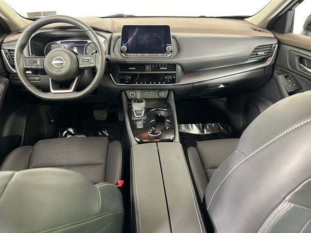 2023 Nissan Rogue SV Midnight Edition & Premium Package