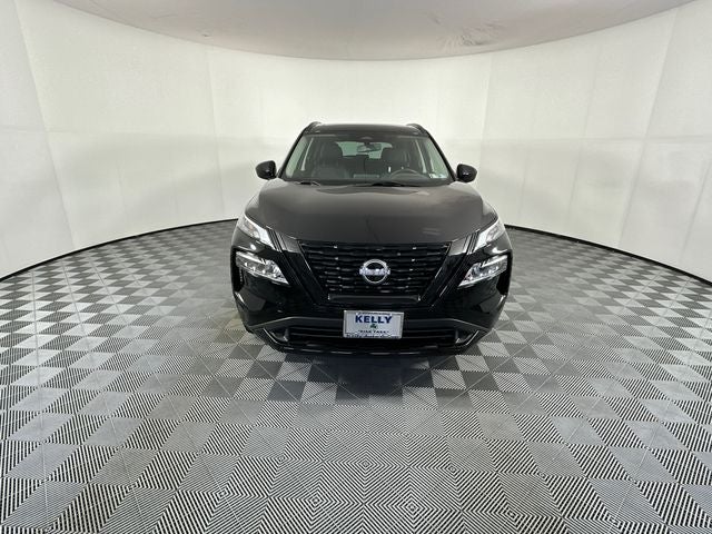 2023 Nissan Rogue SV Midnight Edition & Premium Package