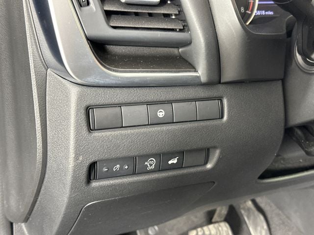 2023 Nissan Rogue SV Midnight Edition & Premium Package