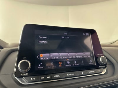 2023 Nissan Rogue SV Midnight Edition & Premium Package