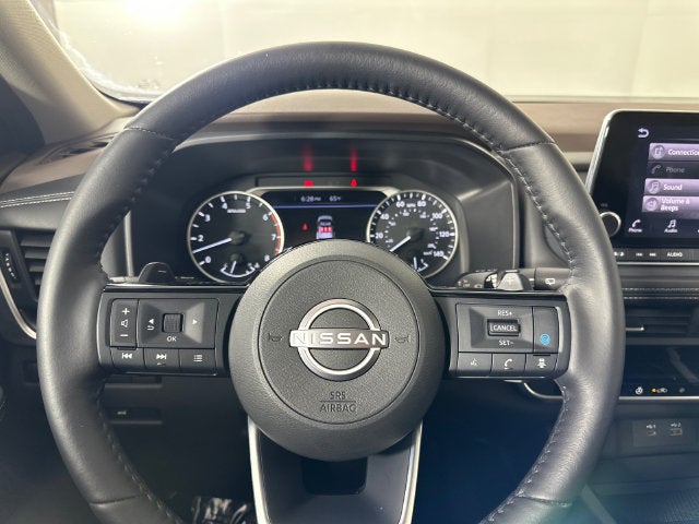 2023 Nissan Rogue SV Midnight Edition & Premium Package