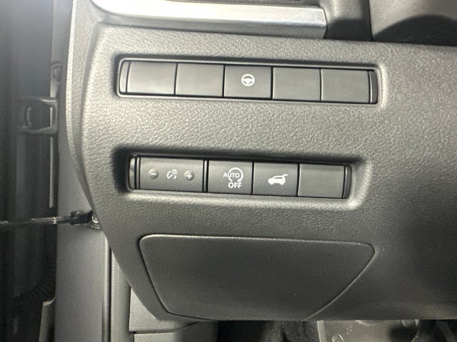 2023 Nissan Rogue SV Midnight Edition & Premium Package