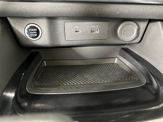 2023 Nissan Rogue SV Midnight Edition & Premium Package