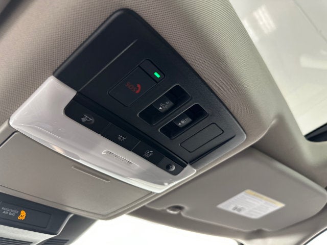 2023 Nissan Rogue SV Midnight Edition & Premium Package