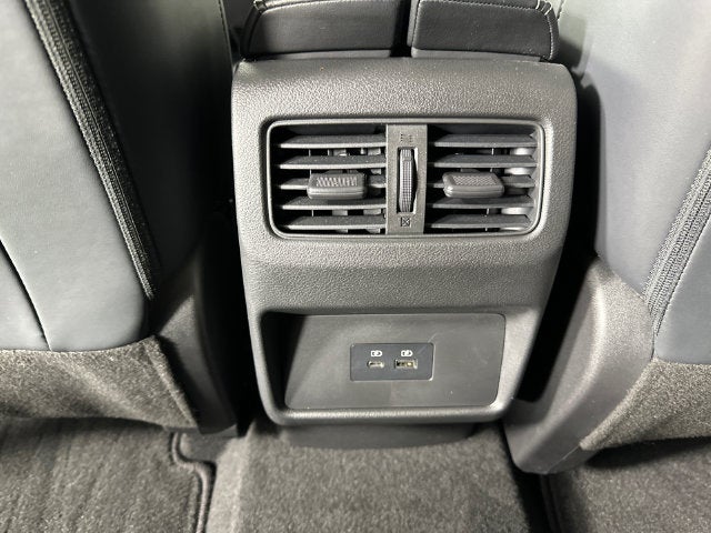 2023 Nissan Rogue SV Midnight Edition & Premium Package