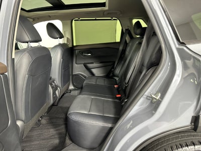 2023 Nissan Rogue SV Midnight Edition & Premium Package