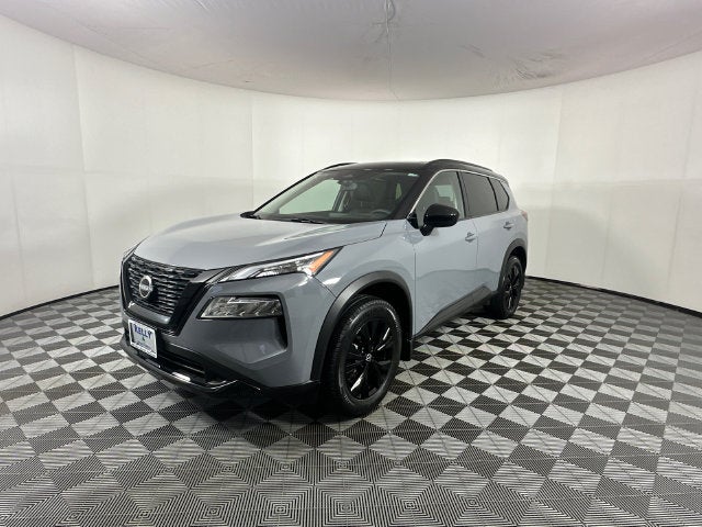 2023 Nissan Rogue SV Midnight Edition & Premium Package