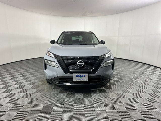 2023 Nissan Rogue SV Midnight Edition & Premium Package