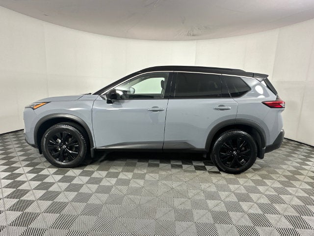 2023 Nissan Rogue SV Midnight Edition & Premium Package