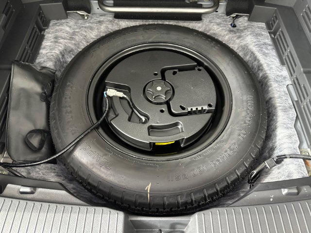 2023 Nissan Rogue SV Midnight Edition & Premium Package