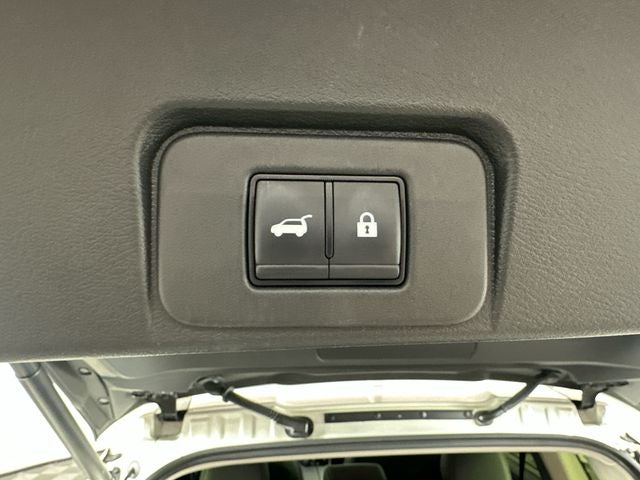 2023 Nissan Rogue SV Premium Package
