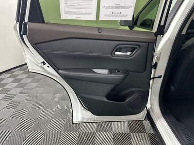 2023 Nissan Rogue SV Premium Package