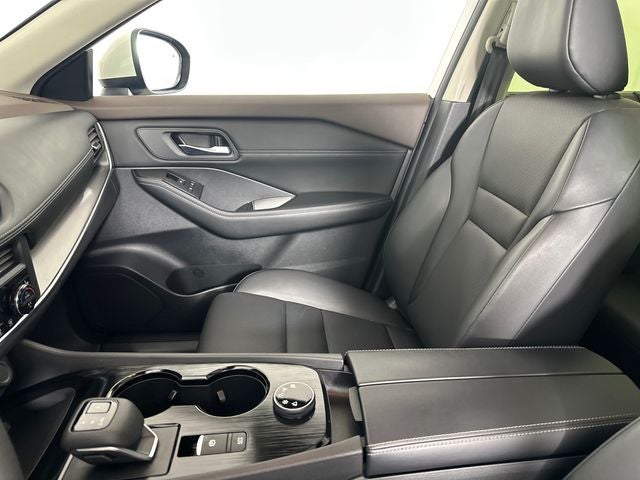2023 Nissan Rogue SV Premium Package
