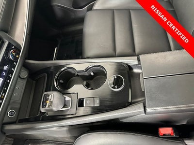 2023 Nissan Rogue SV Midnight Edition & Premium Package