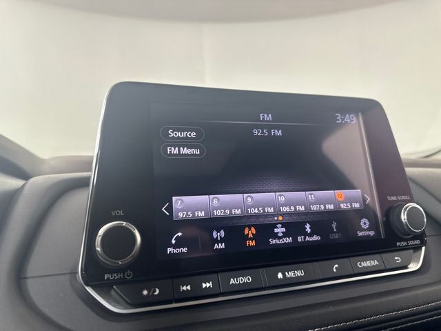 2023 Nissan Rogue SV Midnight Edition & Premium Package