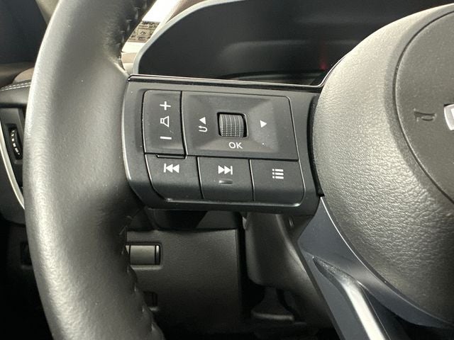 2023 Nissan Rogue SV Midnight Edition & Premium Package