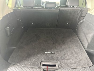 2023 Nissan Rogue SV Midnight Edition & Premium Package