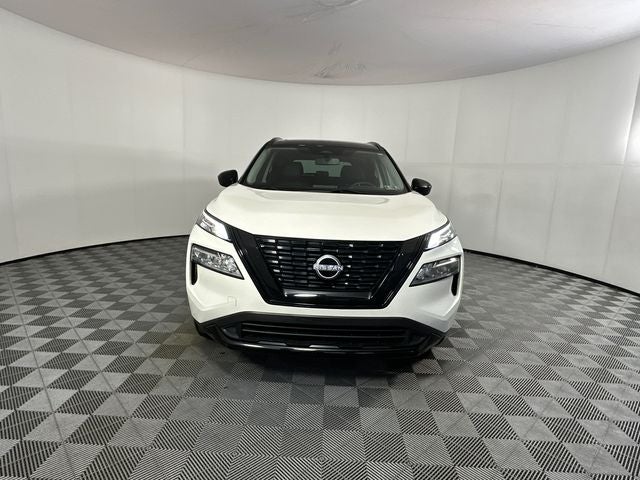 2023 Nissan Rogue SV Midnight Edition & Premium Package