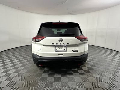 2023 Nissan Rogue SV Midnight Edition & Premium Package