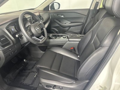 2023 Nissan Rogue SV Midnight Edition & Premium Package