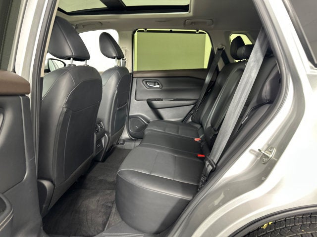 2023 Nissan Rogue SV Premium Package