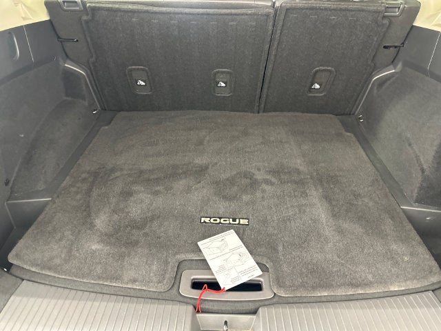 2023 Nissan Rogue SV Premium Package