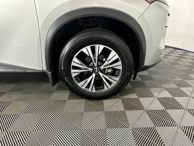 2023 Nissan Rogue SV Premium Package