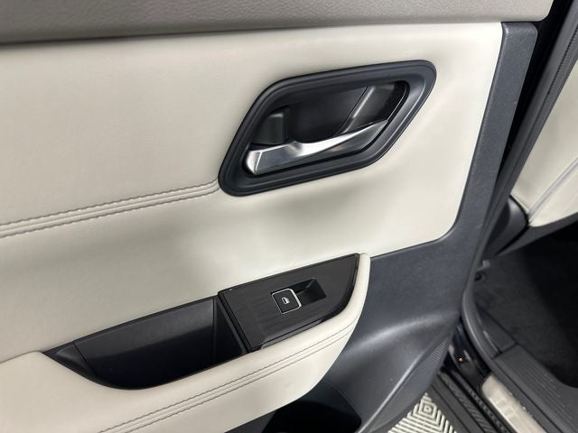 2023 Nissan Rogue SL Premium Package