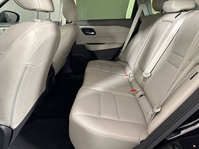 2023 Nissan Rogue SL Premium Package